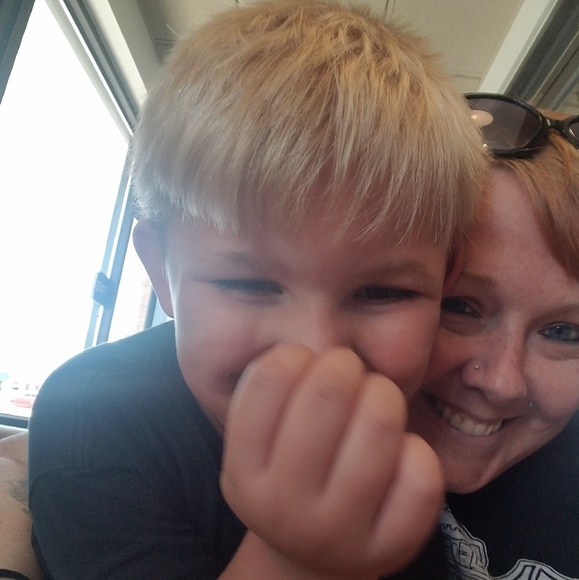 Meet your Posher, Freida - Picture 1 of 1